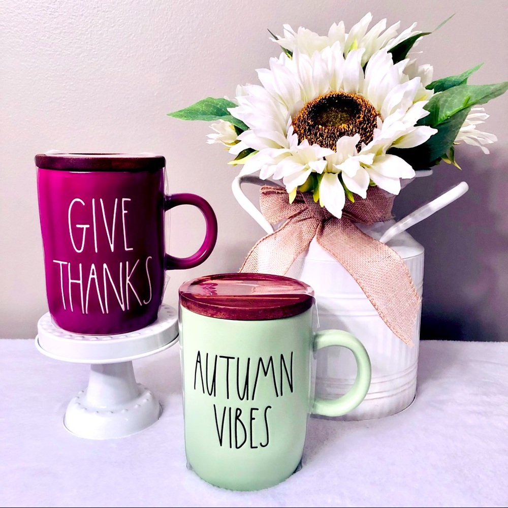 NEW! Rae Dunn Autumn Vibes and Give Thanks mug set